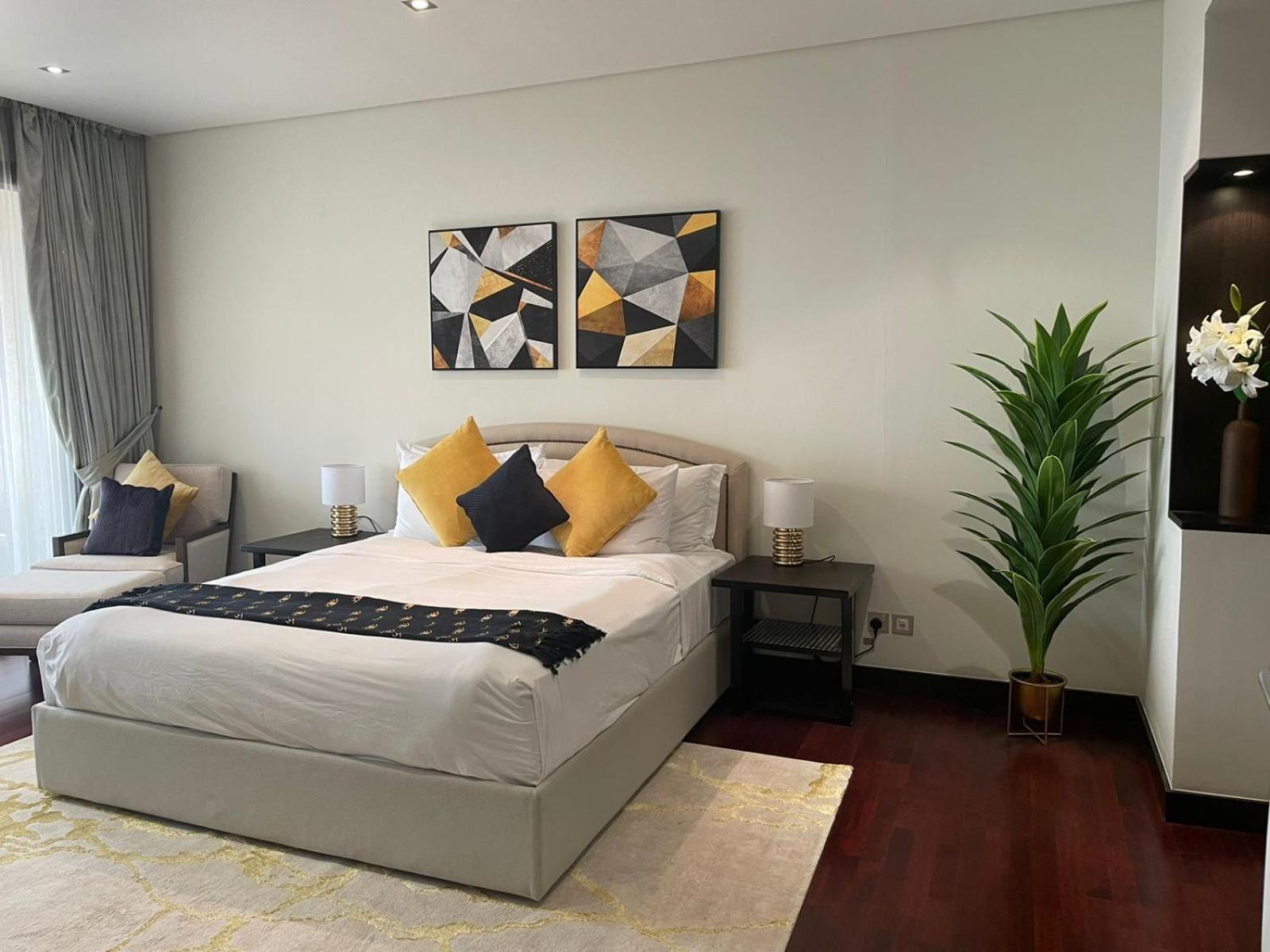 Anantara Hotel Apartment Palm Jumeirah Connected Anantara Hotel Dubai Dış mekan fotoğraf