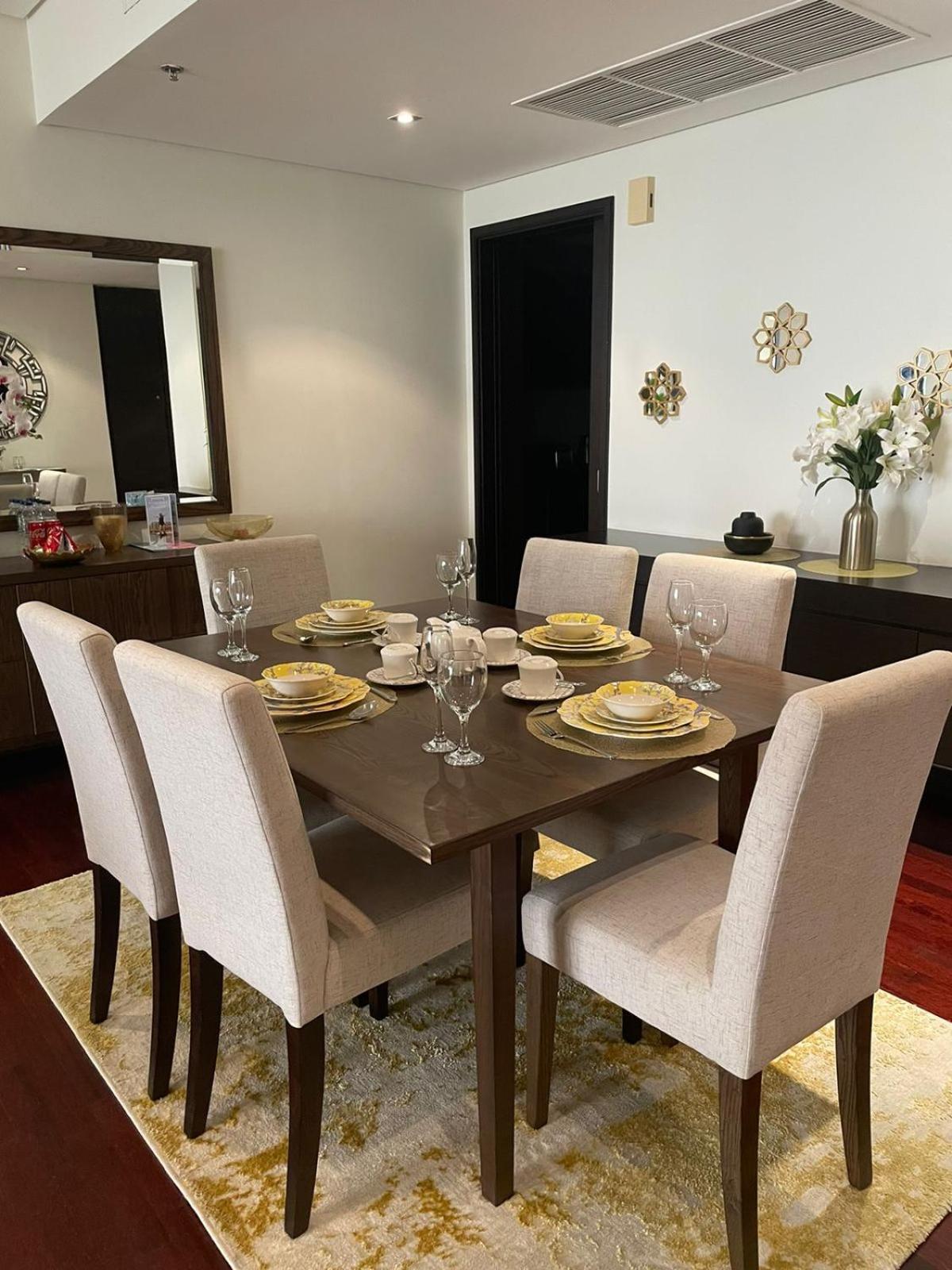 Anantara Hotel Apartment Palm Jumeirah Connected Anantara Hotel Dubai Dış mekan fotoğraf